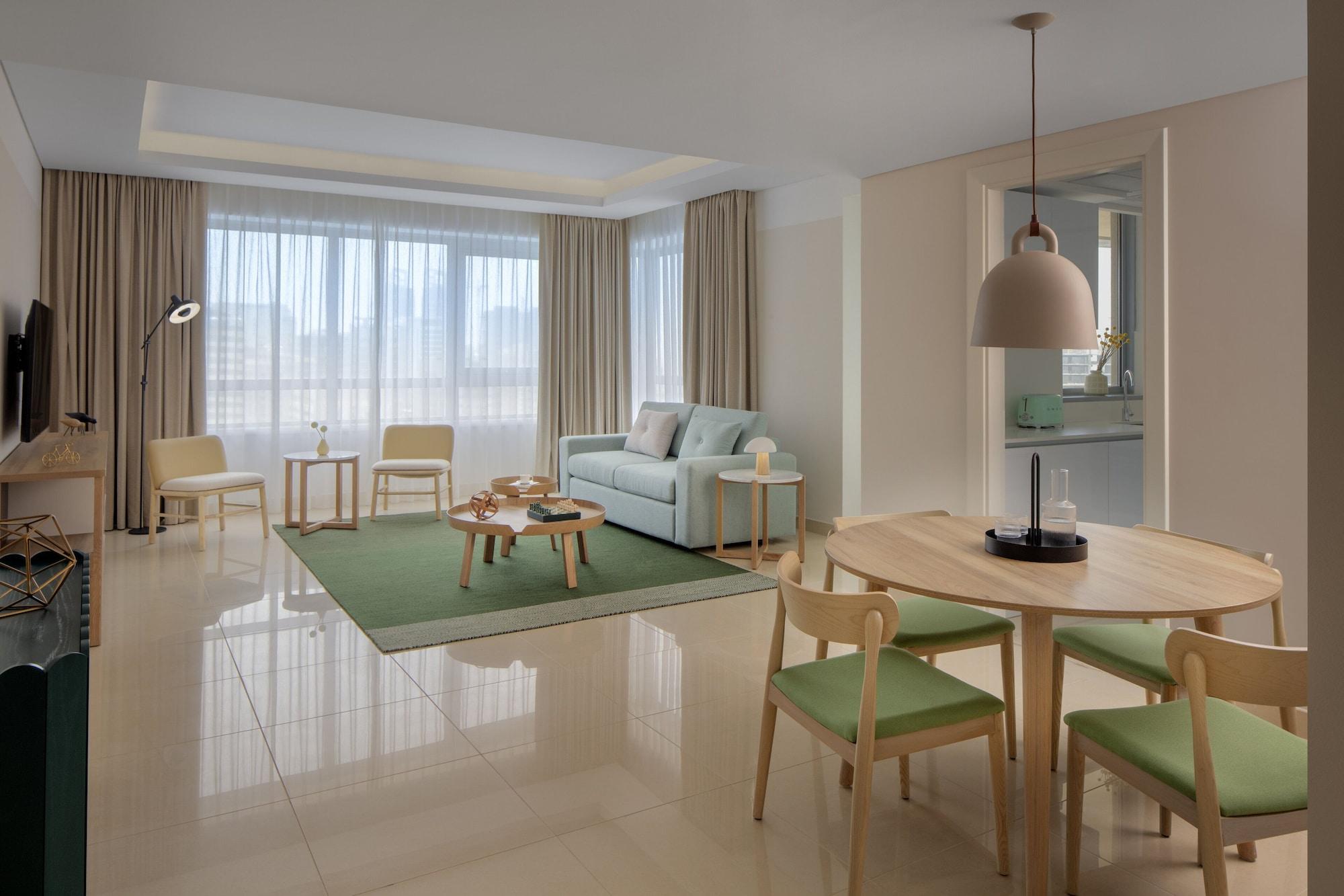 Staybridge Suites Dubai Internet City Luaran gambar